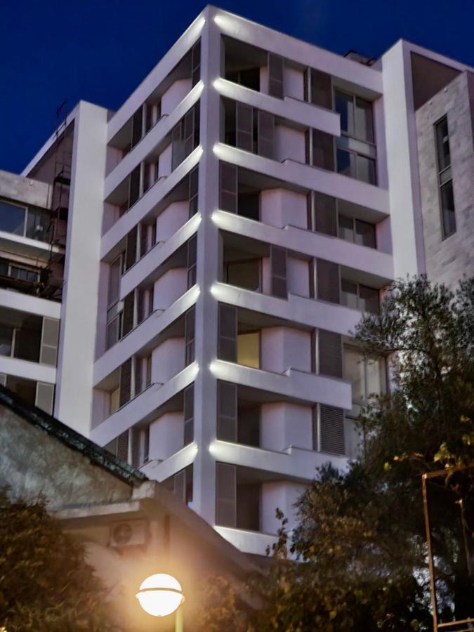 Aura Tower Apartments By Gaby Rafailovici Exterior photo